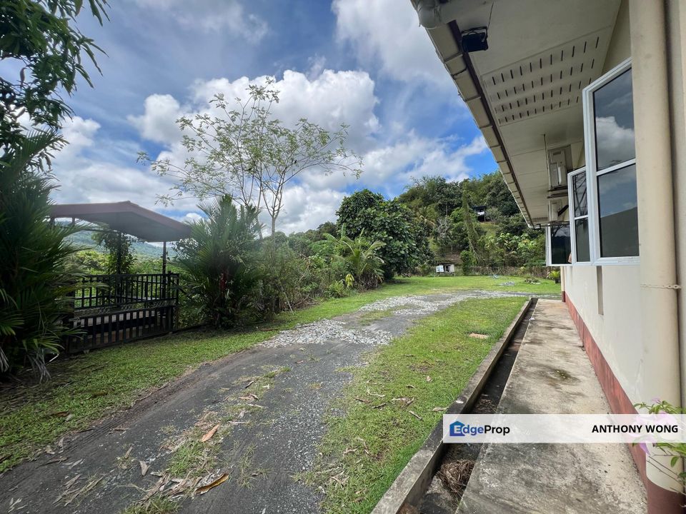 Kampung Sugud Bungalow House , Sabah, Penampang