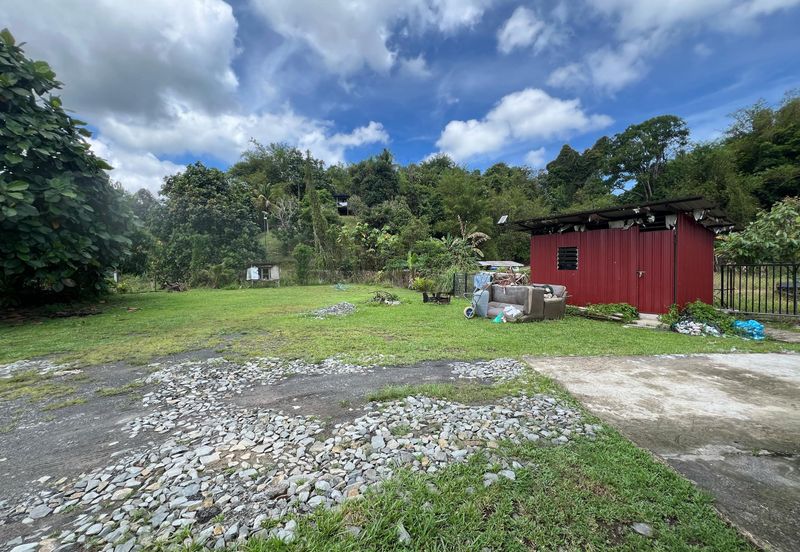 Kampung Sugud Bungalow House 