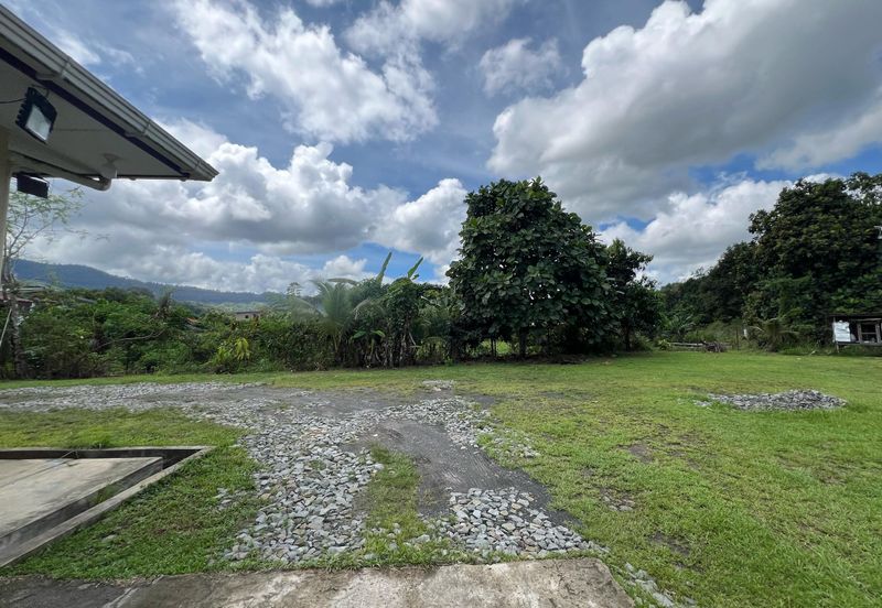 Kampung Sugud Bungalow House 
