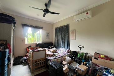 Kampung Sugud Bungalow House 