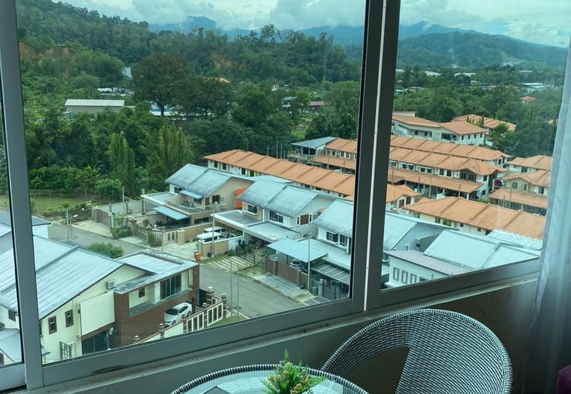 JING YUEN CONDOMINIUM