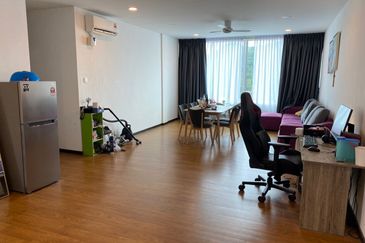 JING YUEN CONDOMINIUM