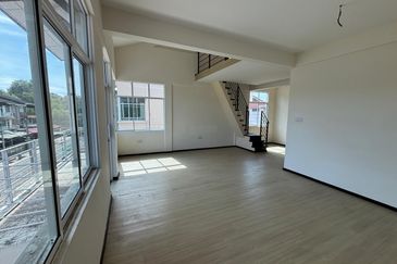 Taman Ceriamas 118 Semi Detached Putatan Bare Unit