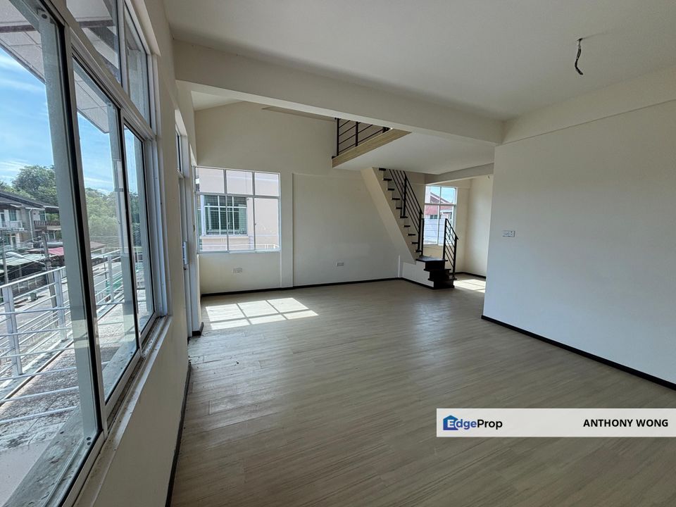 Taman Ceriamas 118 Semi Detached Putatan Bare Unit, Sabah, Pulatan