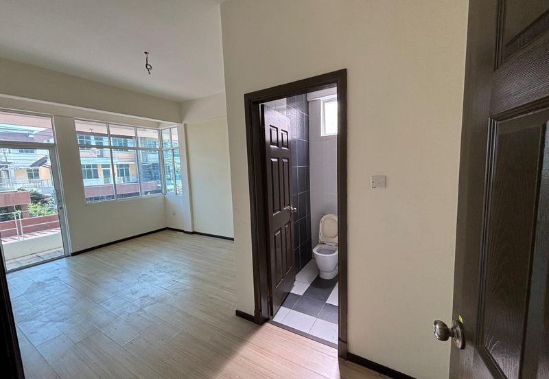 Taman Ceriamas 118 Semi Detached Putatan Bare Unit