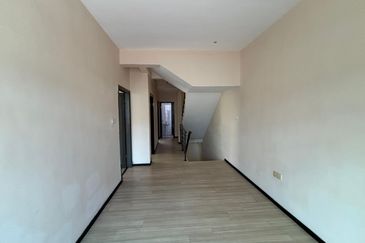 Taman Ceriamas 118 Semi Detached Putatan Bare Unit