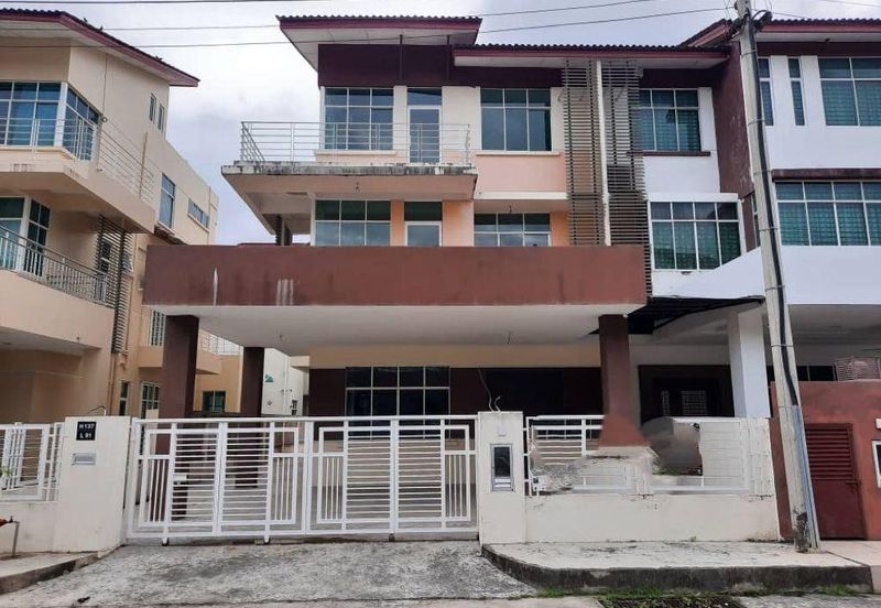 Taman Ceriamas 118 Semi Detached Putatan Bare Unit