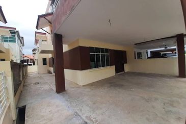 Taman Ceriamas 118 Semi Detached Putatan Bare Unit