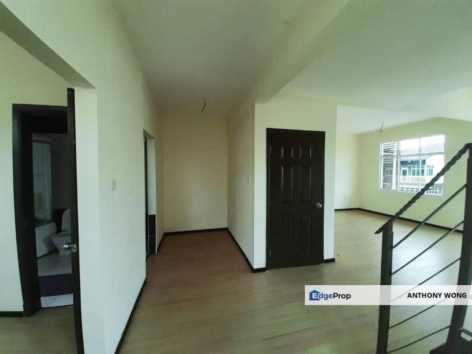 Taman Ceriamas 118 Semi Detached Putatan Bare Unit, Sabah, Pulatan