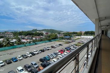 Harbour city Shoplot 