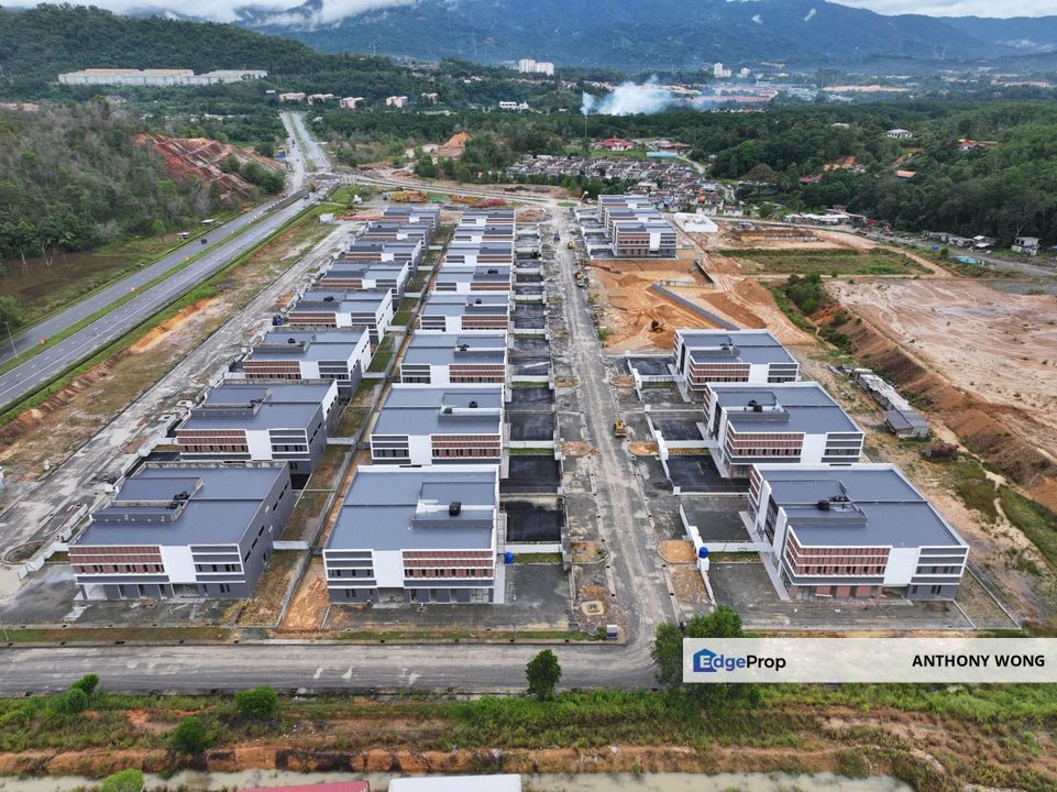 Armani Business Park Warehouse , Sepanggar port , Sabah, Kota Kinabalu