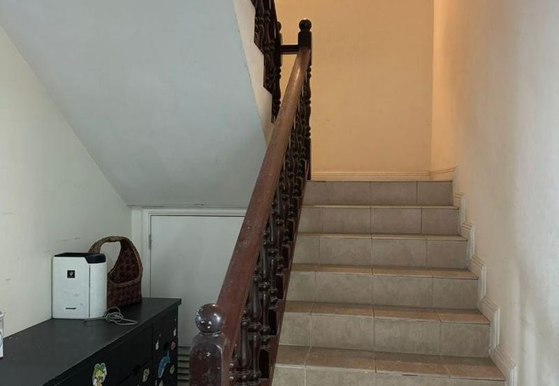 Taman Kingfisher Sulaman Intermediate