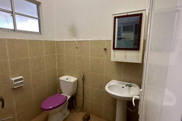 Taman Kingfisher Sulaman Intermediate