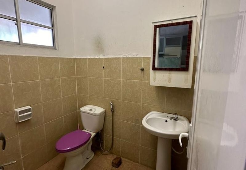 Taman Kingfisher Sulaman Intermediate