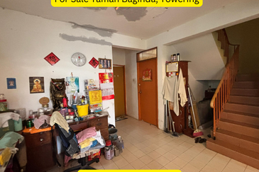 Taman Baginda Corner Double storey Towering Penampang