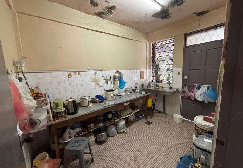 Taman Baginda Corner Double storey Towering Penampang