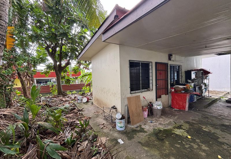 Taman Baginda Corner Double storey Towering Penampang