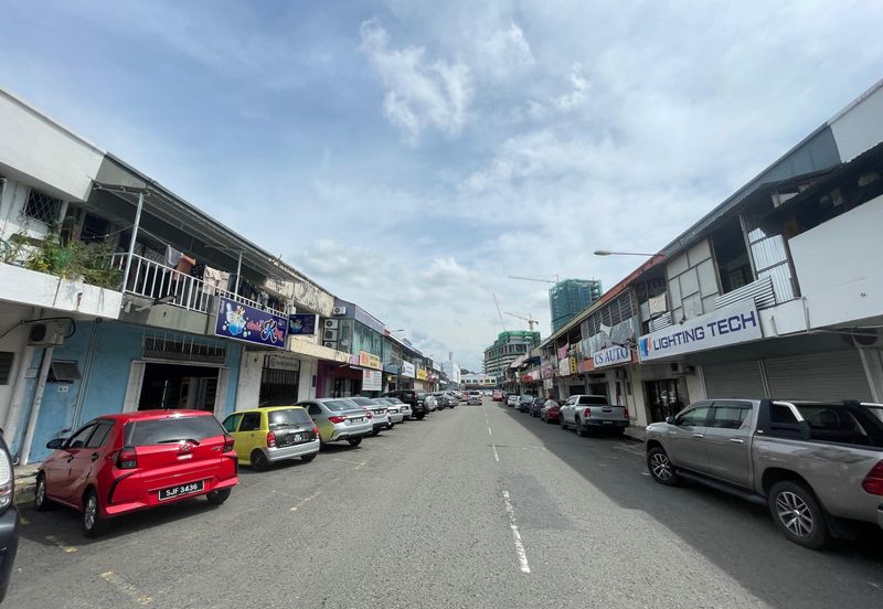 Penampang Baru Shop Double storey