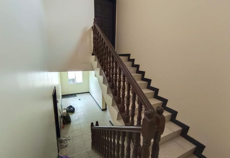 Taman Kingfisher sulaman Semi Detached For rent