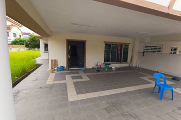 Taman Kingfisher sulaman Semi Detached For rent