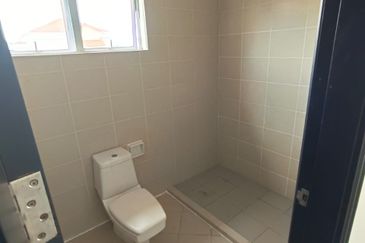 Taman Kingfisher sulaman Semi Detached For rent