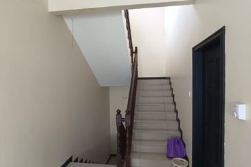 Taman Kingfisher sulaman Semi Detached For rent