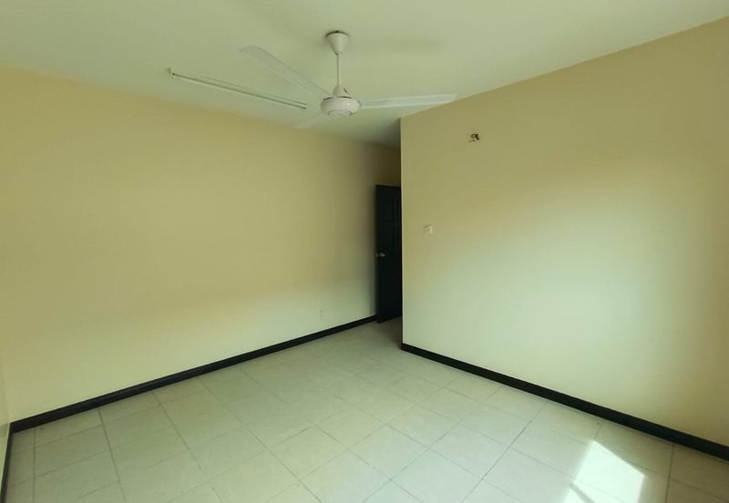 Taman Kingfisher sulaman Semi Detached For rent