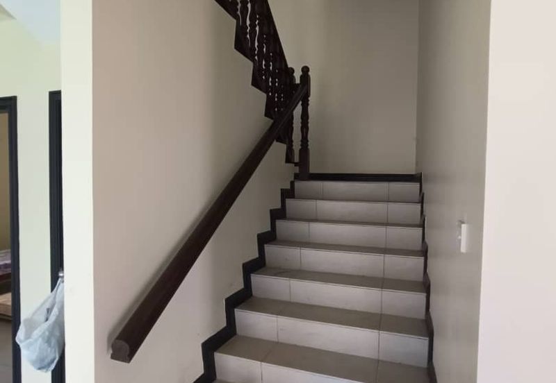 Taman Kingfisher sulaman Semi Detached For rent