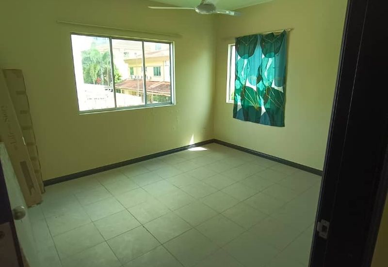 Taman Kingfisher sulaman Semi Detached For rent