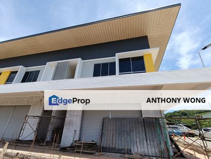 KInarut ceria shoplot corner first floor for rent, Sabah, Papar