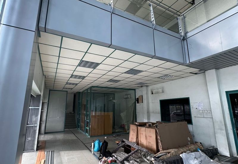 Kolombong warehouse for rent 9000 sqft