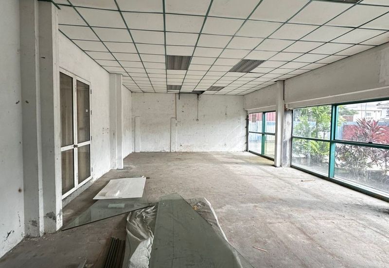 Kolombong warehouse for rent 9000 sqft