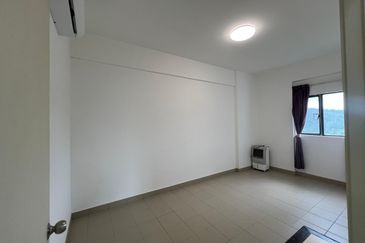 Kingfisher Inanam Condominium