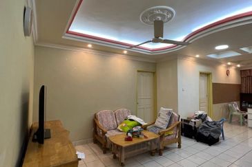 Taman Penampang Apartment phase 2 (2nd floor)