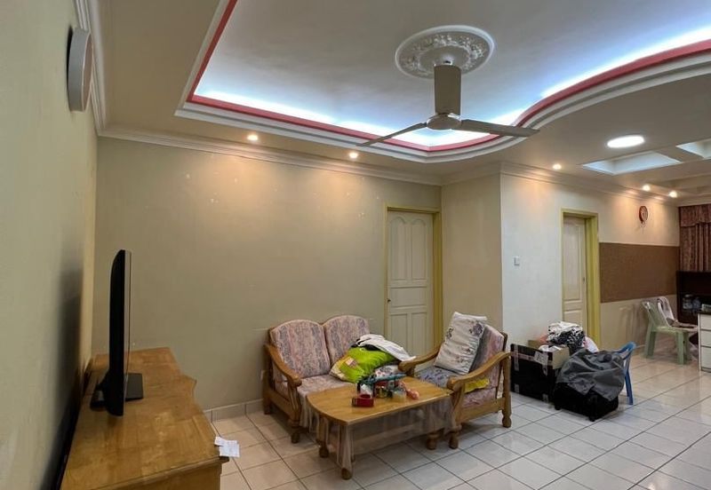 Taman Penampang Apartment phase 2 (2nd floor)