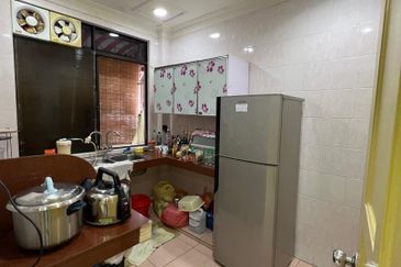 Taman Penampang Apartment phase 2 (2nd floor)