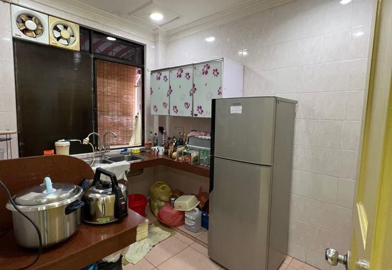 Taman Penampang Apartment phase 2 (2nd floor)