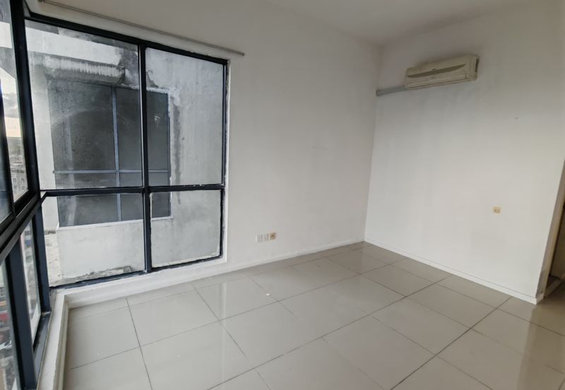 Lido Four Seasons Residence