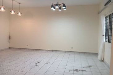 Taman seri rasa , Damai for house rent