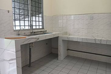 Taman seri rasa , Damai for house rent