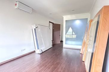 Jesselton Twin Towers