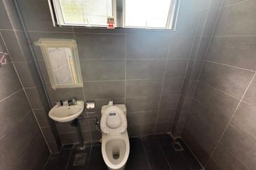 Likas Apartment @ SM All Saints Ground floor