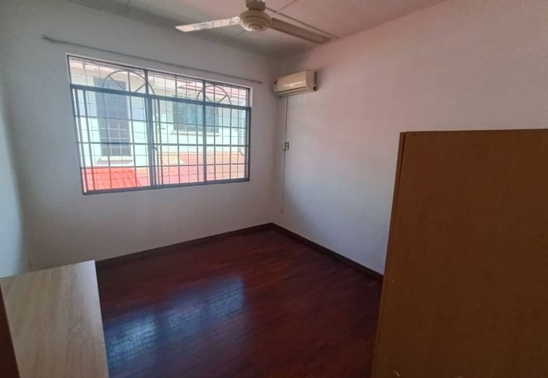 Bundusan Double storey bungalow for rent