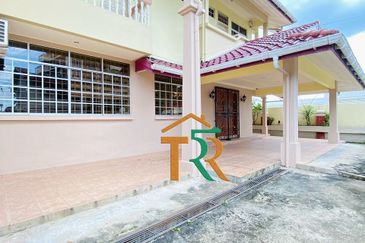 Likas Semi Detached house for sale