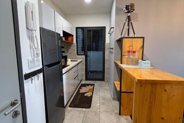 Maya Condominium Likas Fully Furnished