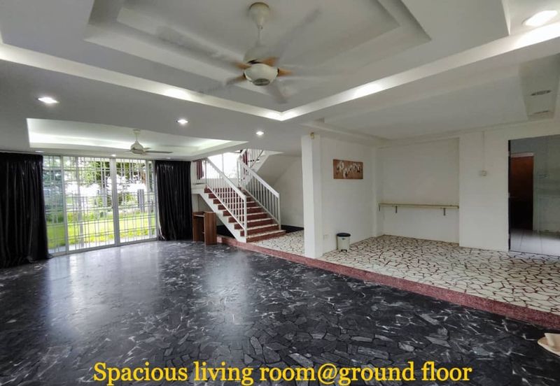 Shangrila Heights Bungalow