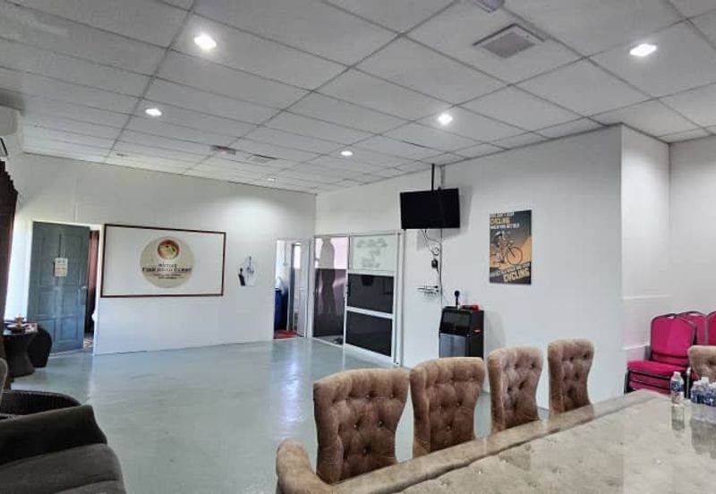 Cyber Square Kepayan Shoplot corner