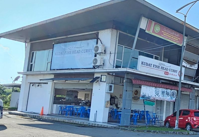 Cyber Square Kepayan Shoplot corner