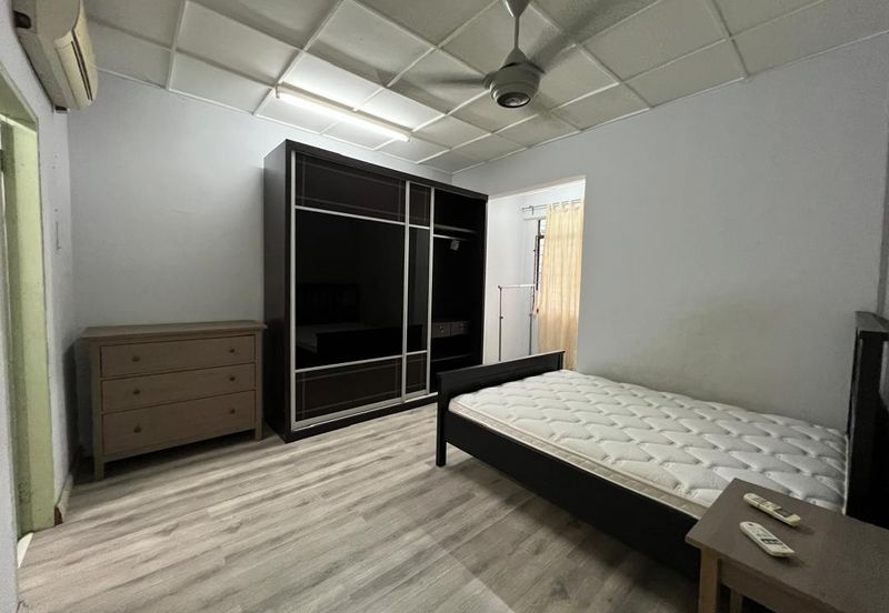 Indah court apartment Likas Level 4