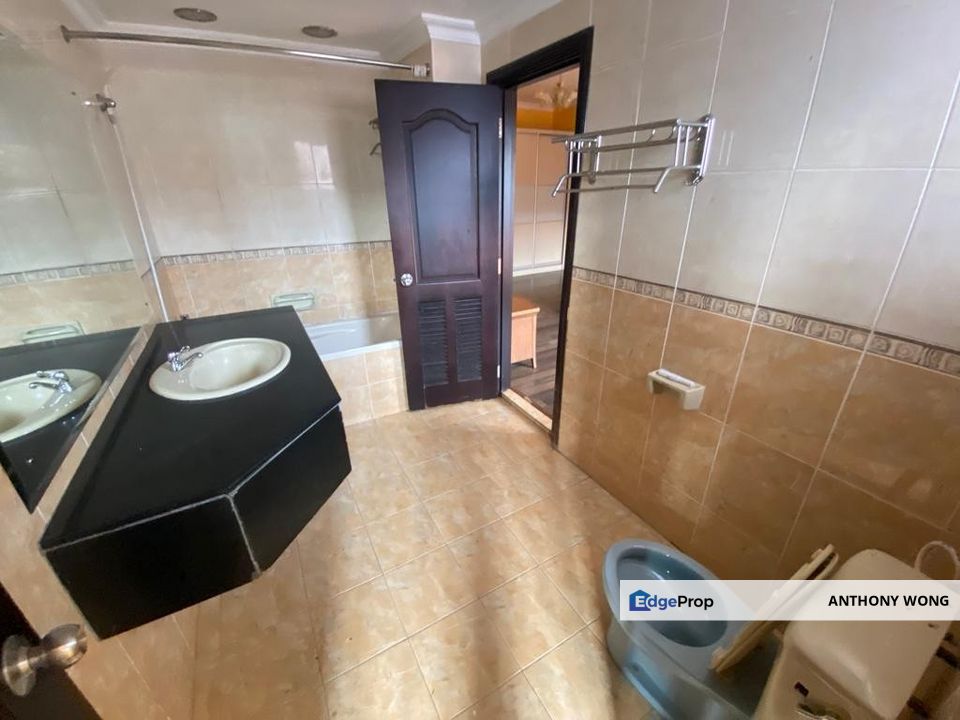 Marina Court Penthouse, Sabah, Kota Kinabalu